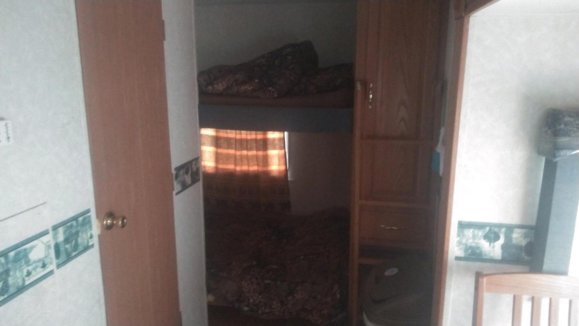 הוילה את'נס Two Creeks Camp מראה חיצוני תמונה